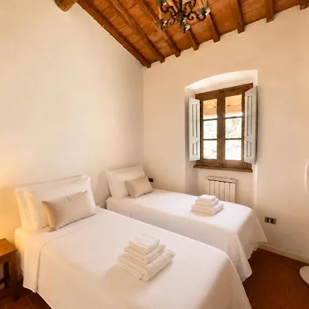 Casa Vecchia Private Pool & Park Vakantiehuis *